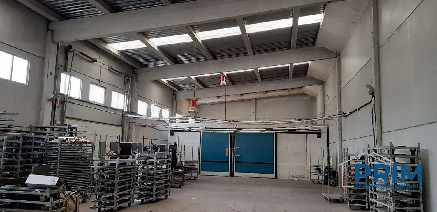 Nave industrial de alquiler en Reus