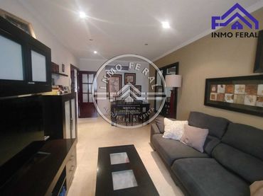Casa amb balcó en venda a Écija