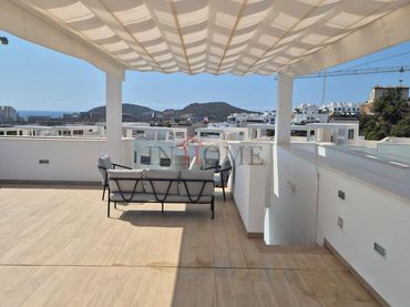 Bungalow con piscina in vendita a Balcón de Finestrat - Terra Marina