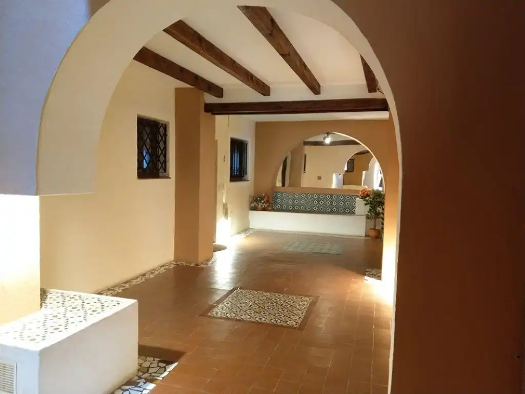 Wohnungen zum Verkauf in Torrevieja mit Klimaanlage und Privatgarten