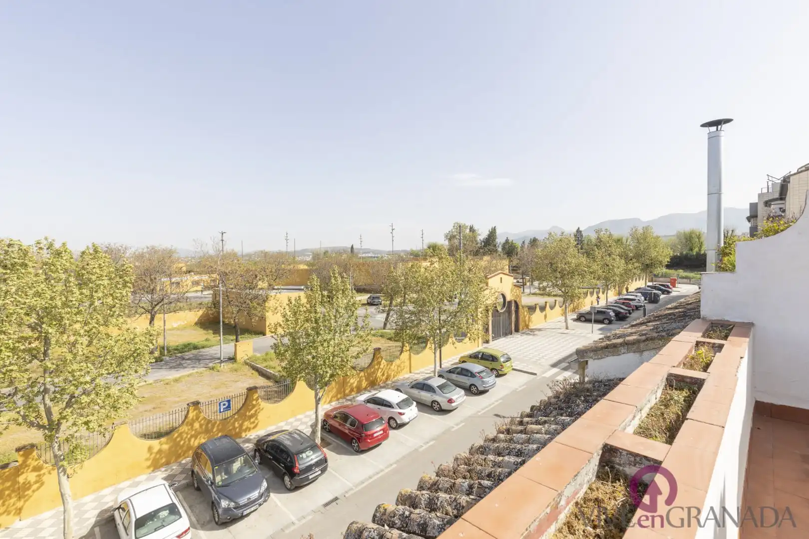 Vista exterior de Casa adosada en venta en Maracena con Terraza y Balcón