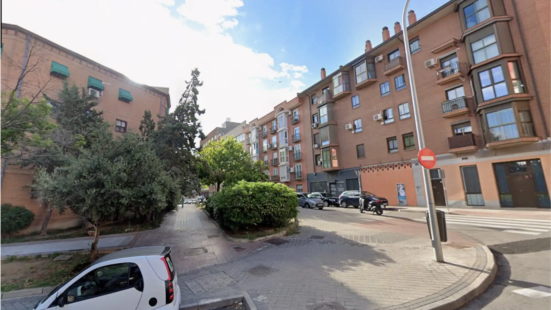 Exterior view of Flat for sale in  Madrid Capital  with Swimming Pool