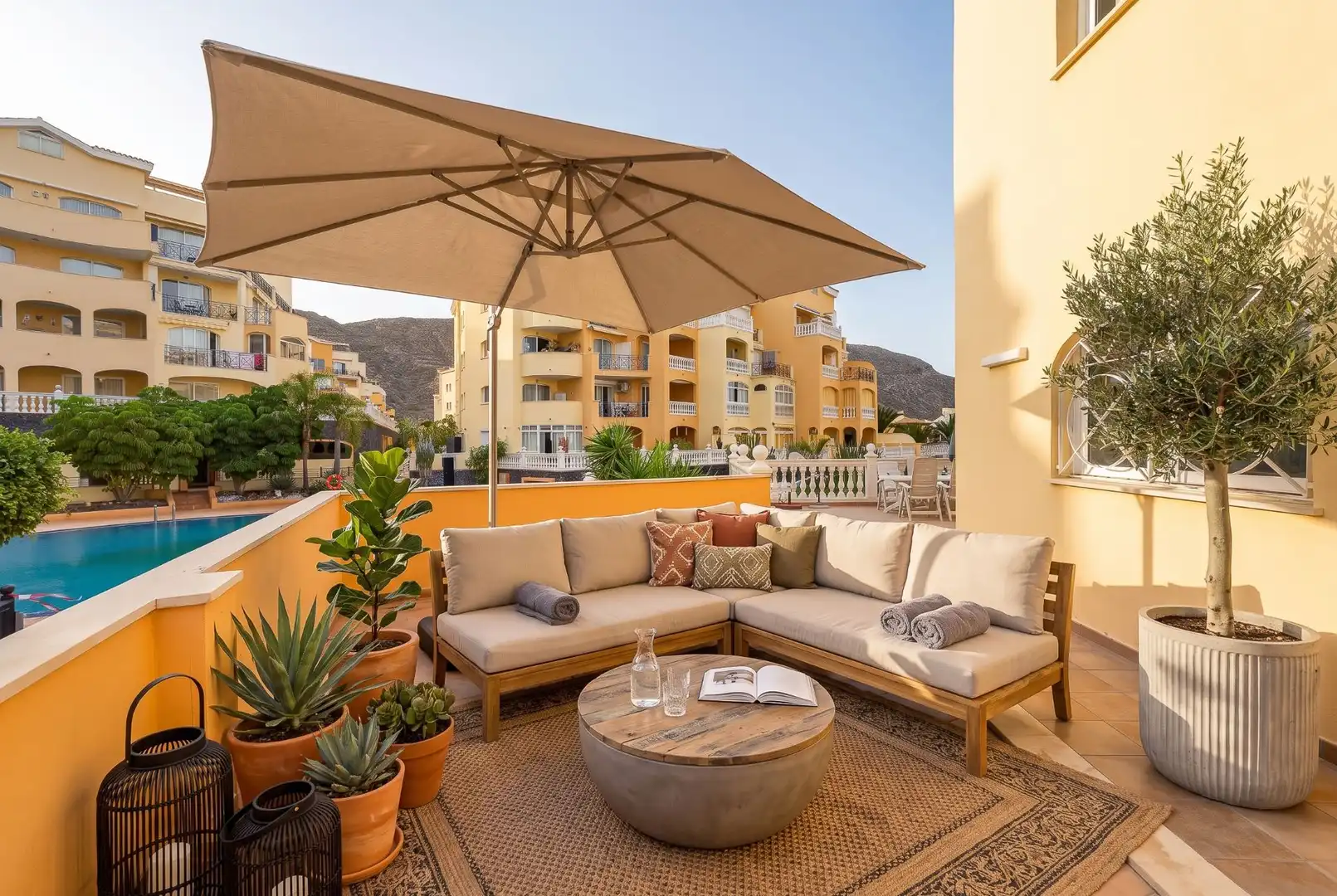 Terraza de Apartamento en venta en Arona