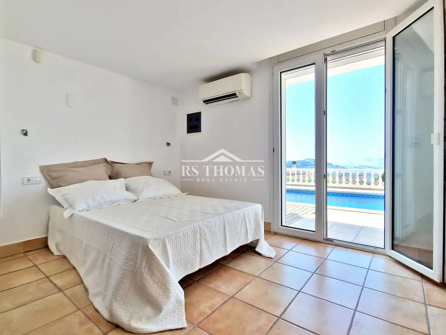 Habitación de Casa o chalet en venta en Roses con Aire acondicionado, Terraza y Trastero