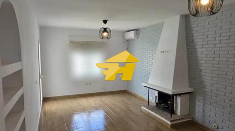 Foto 3 von Einfamilien-Reihenhaus zur Miete in Pasaje Pincarrasco, El Pinillo, Torremolinos