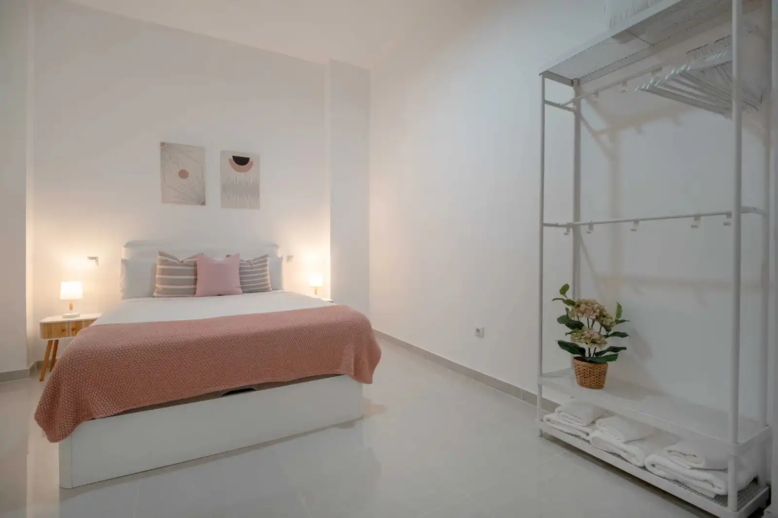 Bedroom of Flat for rent in Puente de Vallecas