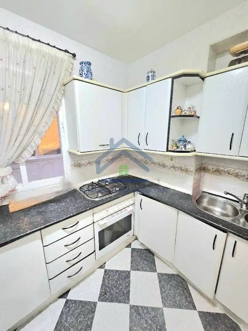 Kitchen of Flat for sale in Granada  with Air Conditioner