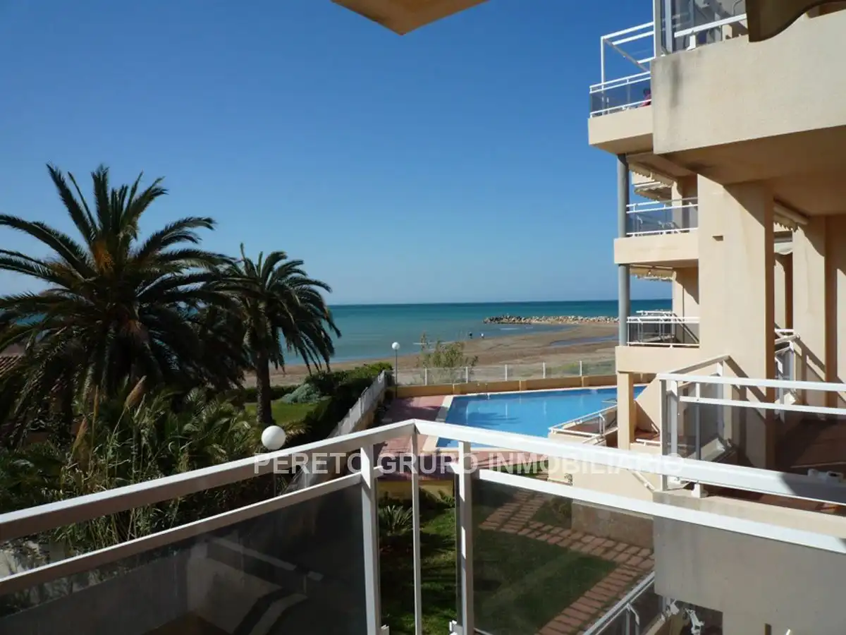 Vista exterior de Apartamento en venta en Dénia con Aire acondicionado, Calefacción y Jardín privado