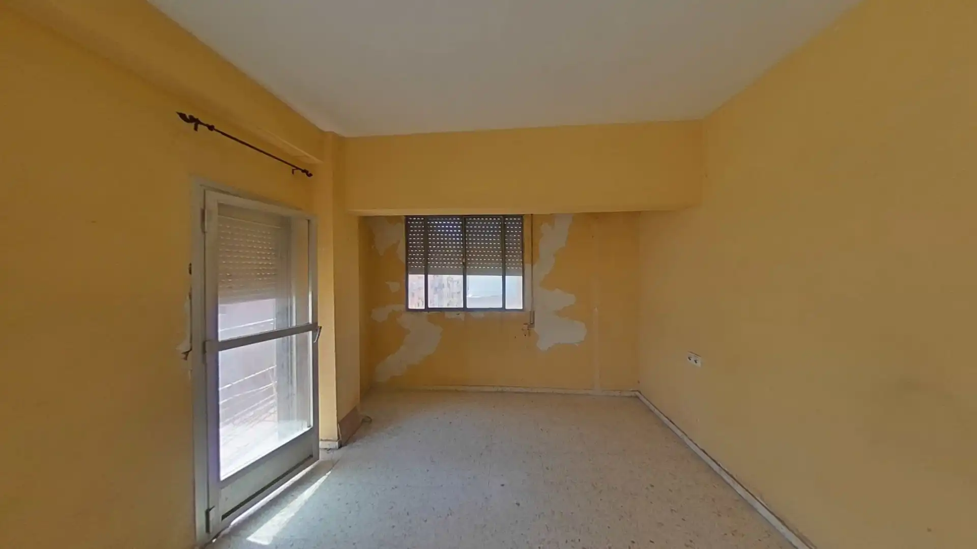 Habitación de Apartamento en venta en Almería