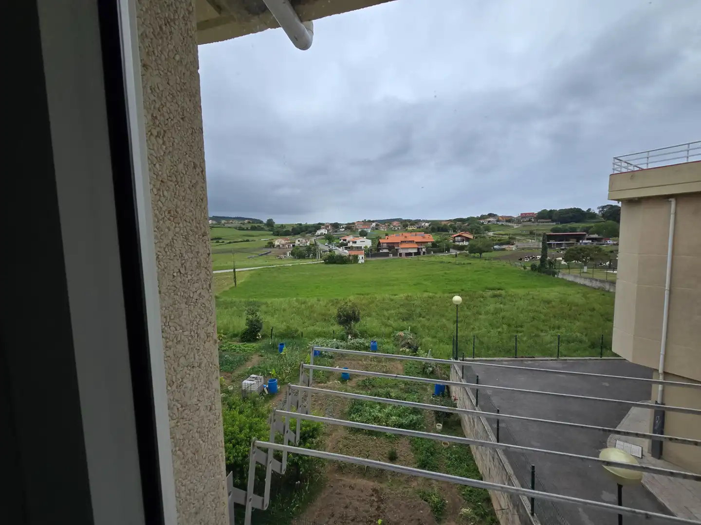 Piso en venta en Bareyo con Calefacción, Terraza y Amueblado