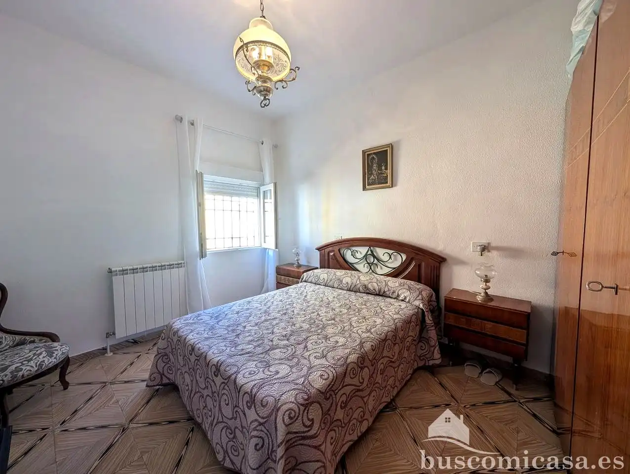 Habitación de Casa o chalet en venta en Linares con Calefacción, Terraza y Trastero