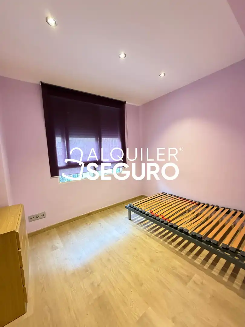 Piso de alquiler en Rio Turia, Ensanche - Río Júcar
