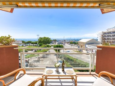 Apartament amb balcó en venda a de Mercè Rodoreda