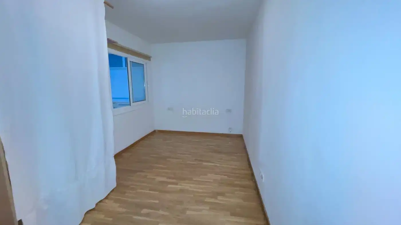 Flat for rent in Colom, Cementiri Vell