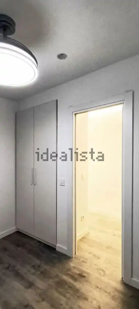 Bedroom of Flat for rent in Madrid  with Air Conditioner, Heating and Oven