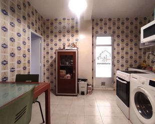 Kitchen of Flat to rent in Salamanca Capital  with Heating and Balcony