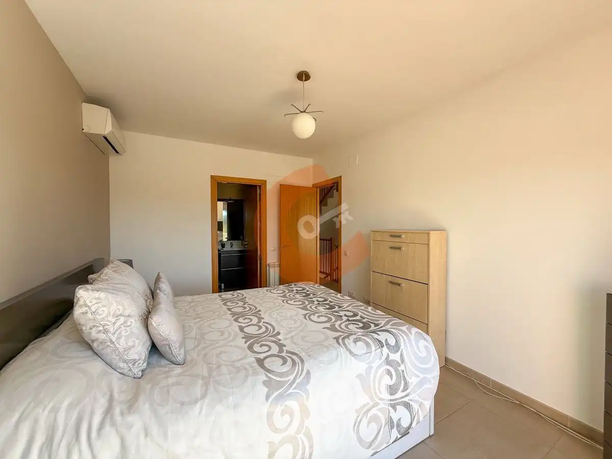 Dormitori de Casa o xalet en venda en El Vendrell amb Aire condicionat, Calefacció i Terrassa