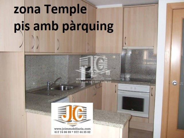 Piso en Alquiler en Calle ROSA MARIA MOLAS en Temple