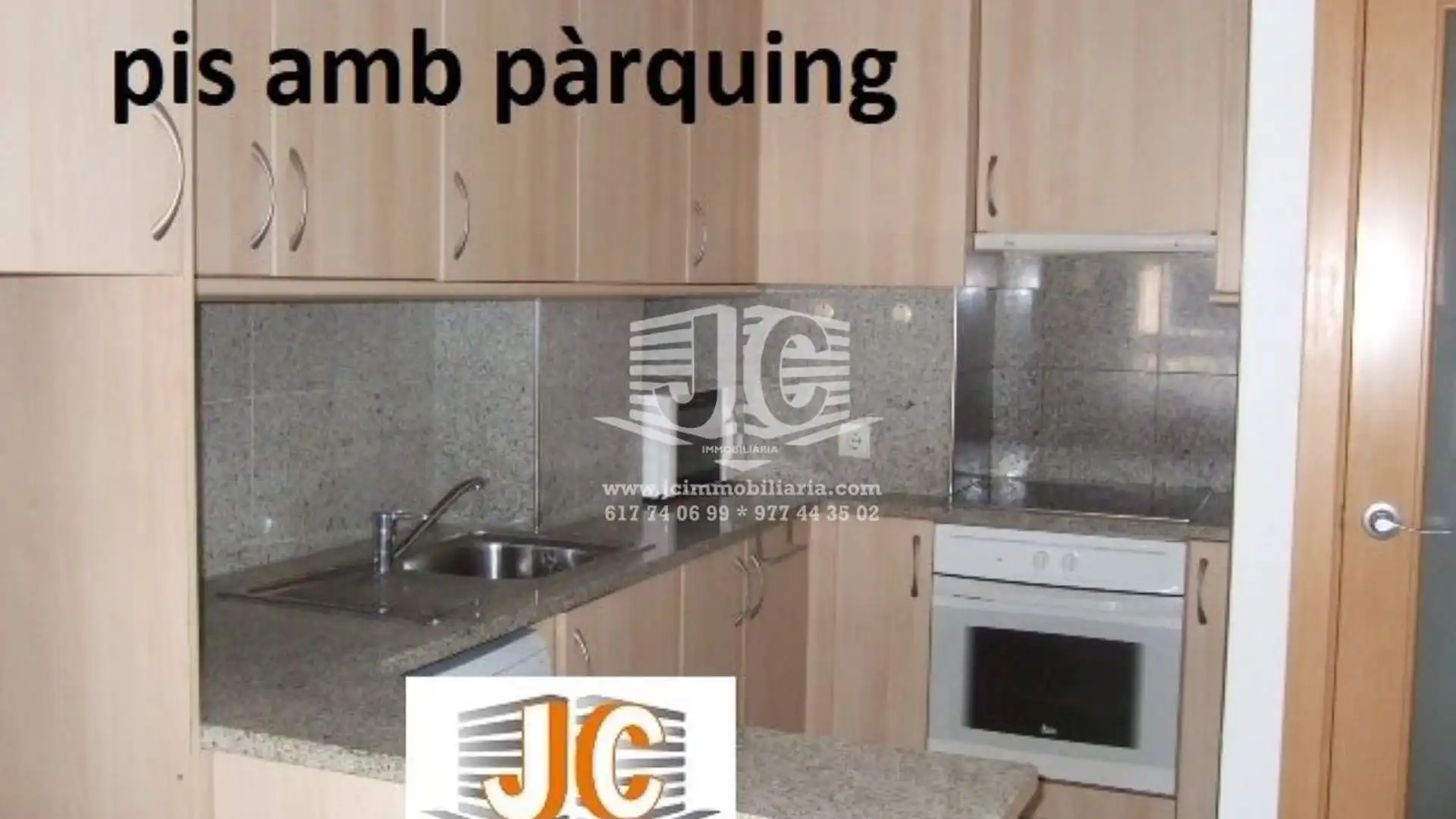 Parking de Piso de alquiler en Tortosa con Amueblado