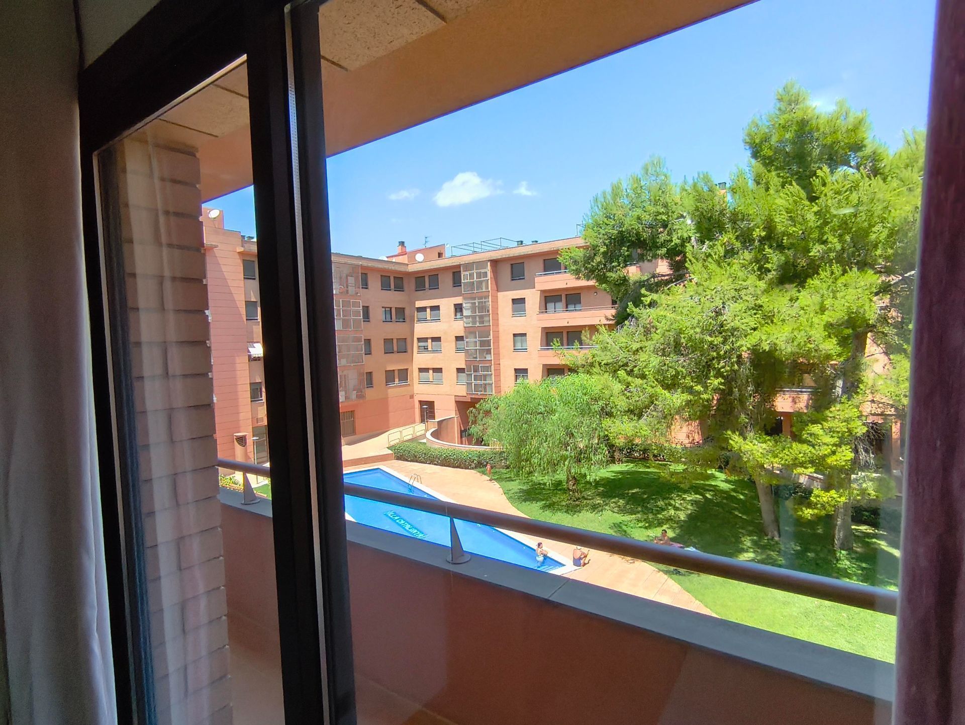 Dormitori de Apartament de lloguer en Tortosa amb Aire condicionat, Calefacció i Moblat