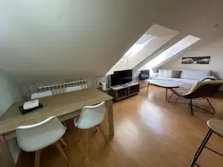 Sala de estar de Apartamento en venta en León Capital  con Calefacción, Parquet y Trastero