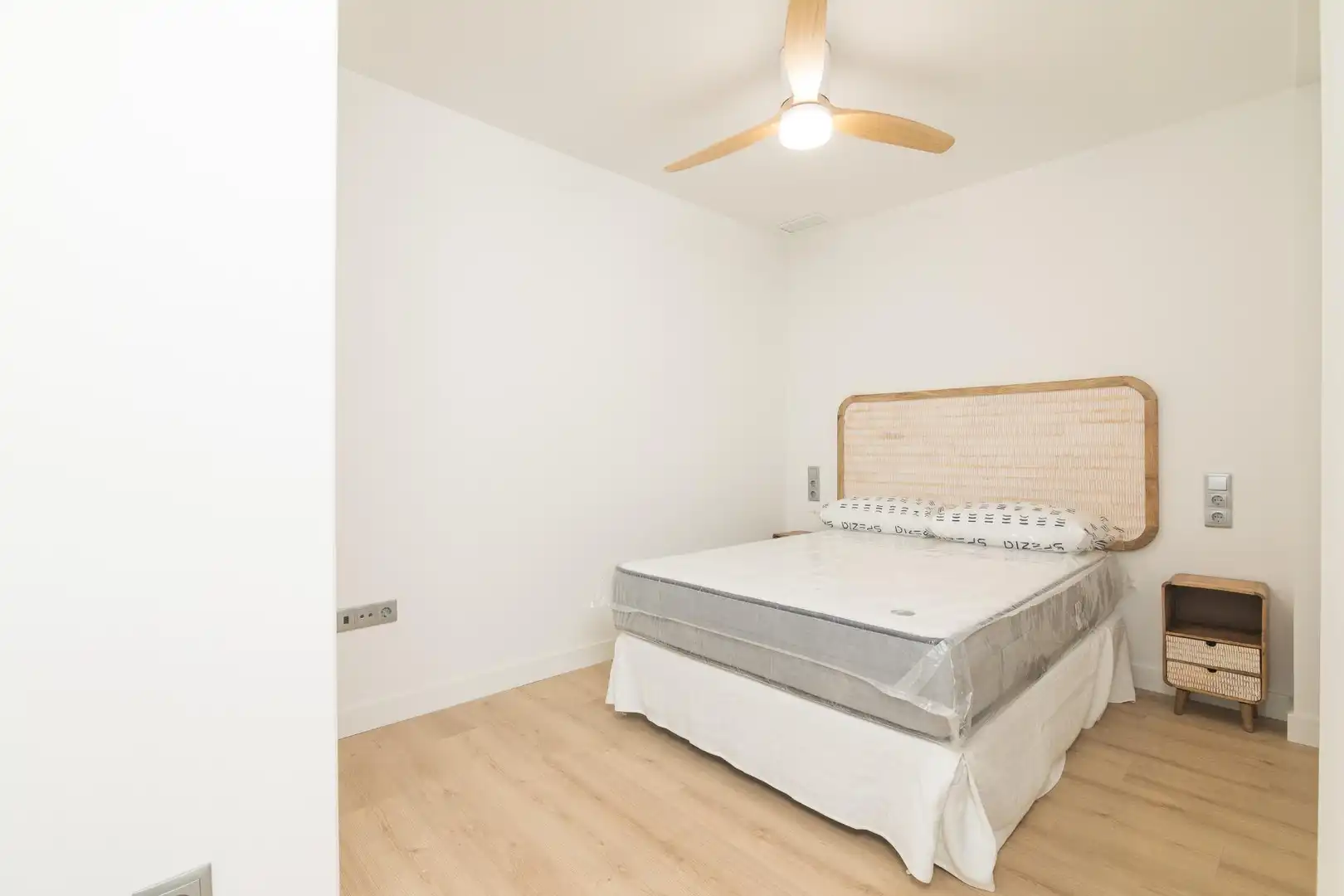 Bedroom of Flat for rent in Elche / Elx  with Furnished