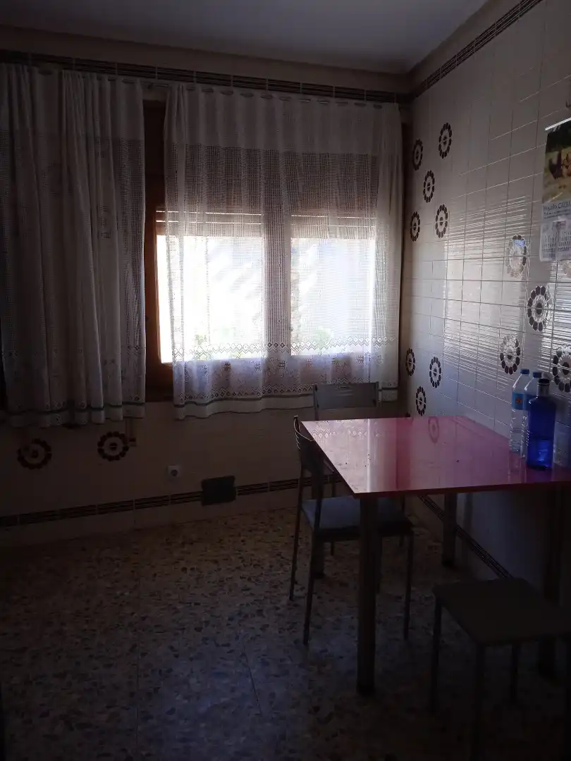 Menjador de Casa adosada en venda en Vinaceite amb Calefacció, Moblat i Forn