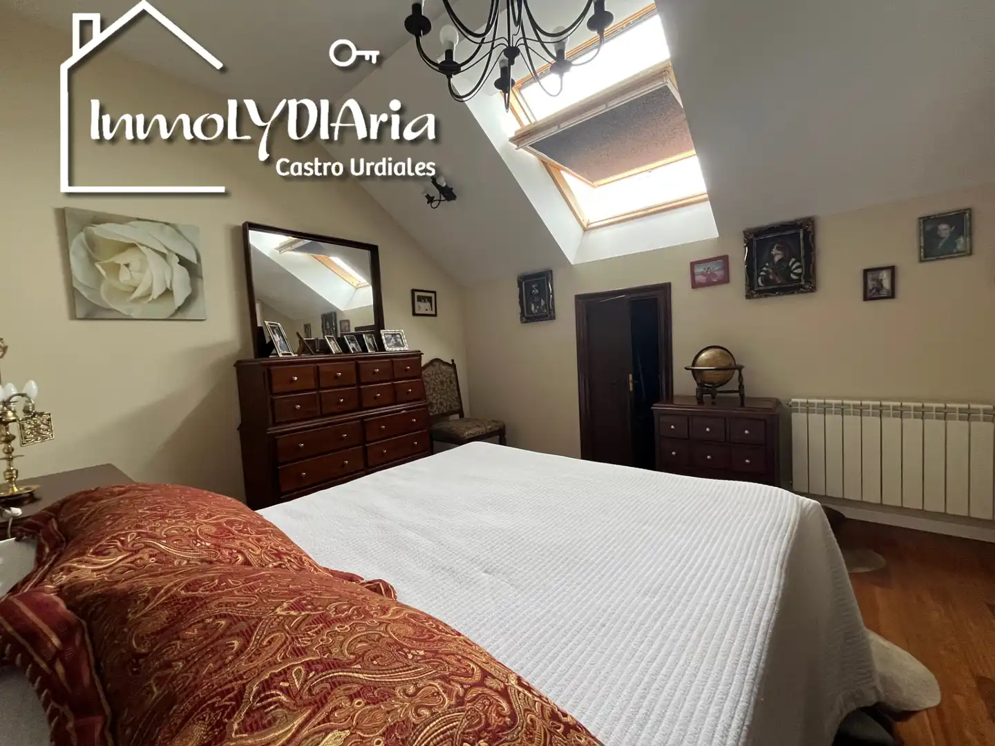 Habitación de Casa o chalet en venta en Castro-Urdiales con Calefacción, Jardín privado y Parquet