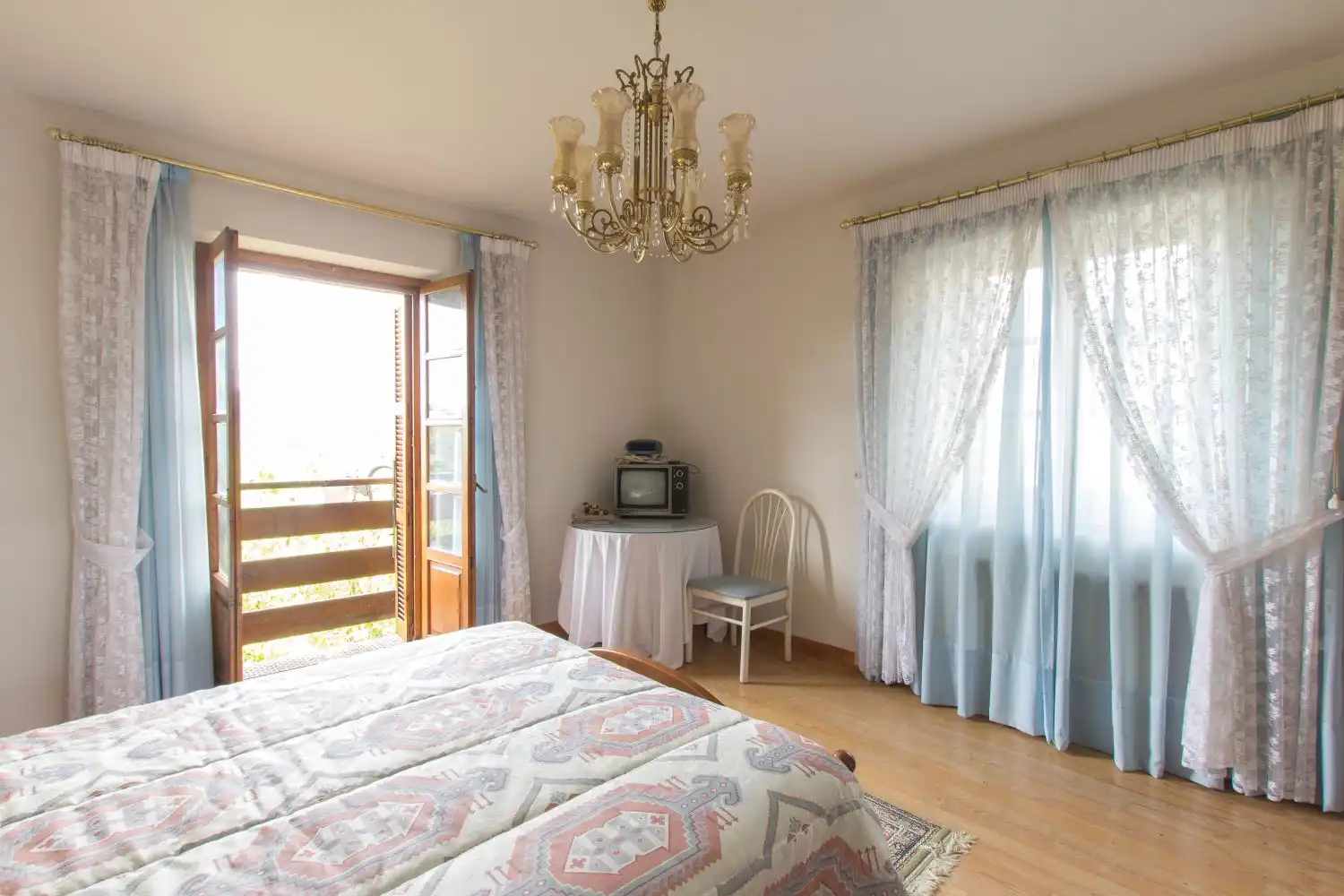 Habitación de Casa o chalet en venta en Atetz con Calefacción, Terraza y Amueblado