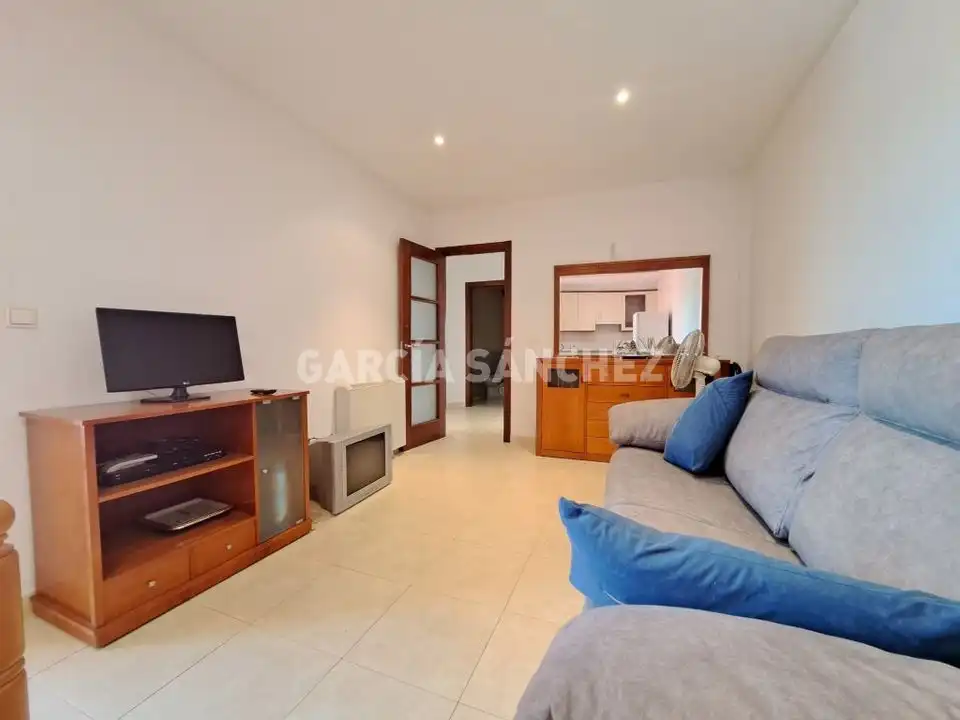 Living room of Apartments for sale in Boiro  with Terrace, Storage room and Furnished