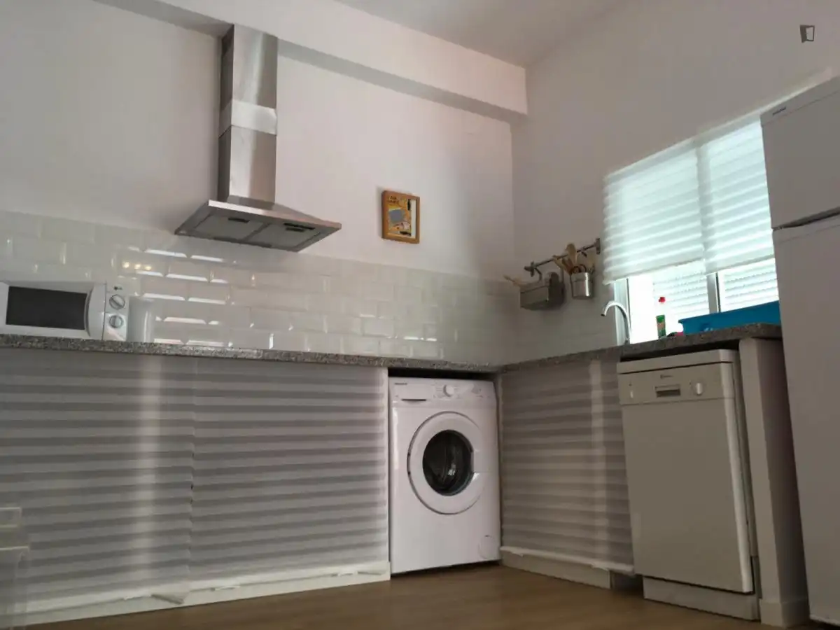 Room in Triana Este