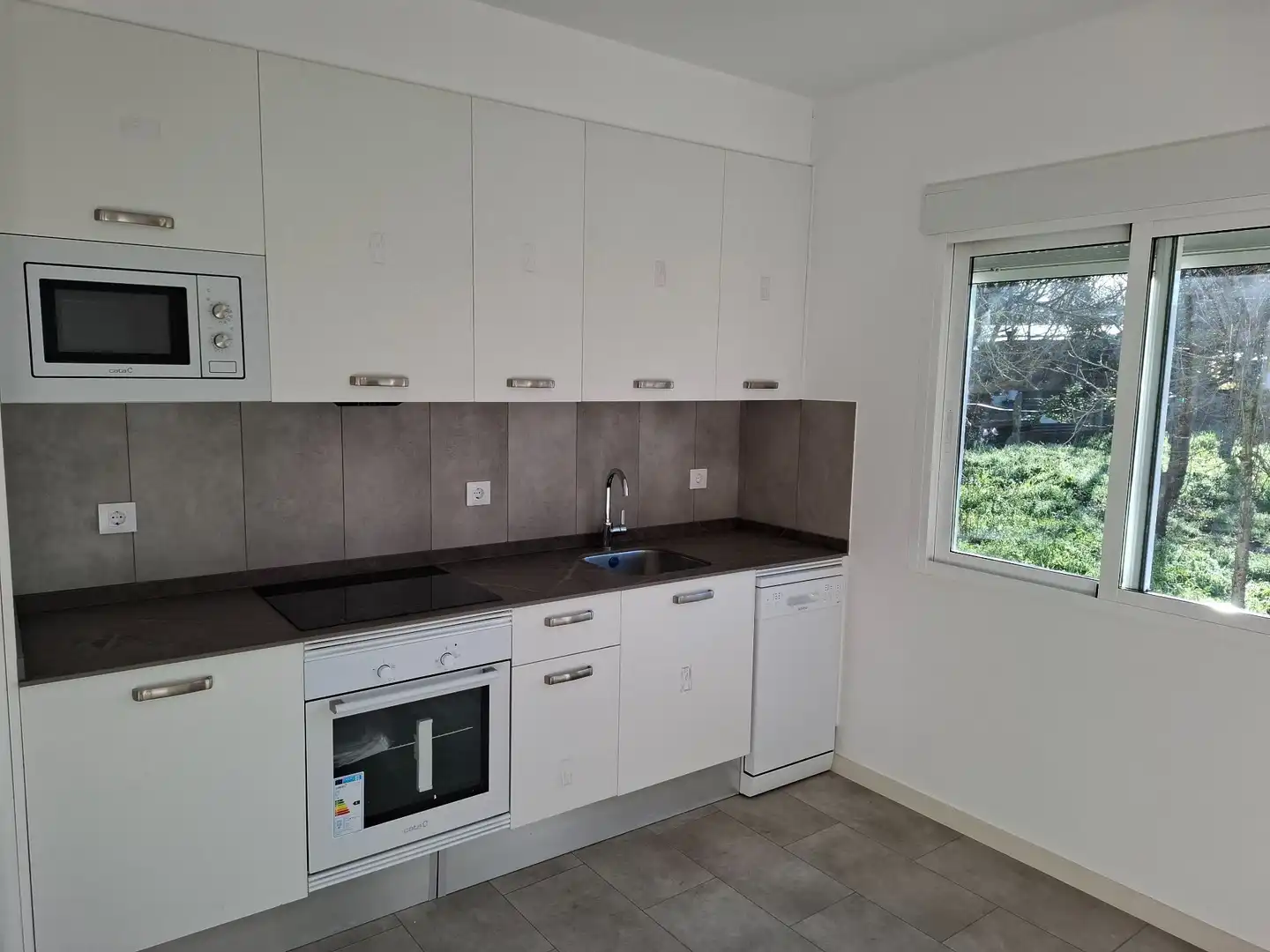 Kitchen of Detached homes for rent in O Carballiño    with Air Conditioner, Heating and Private garden