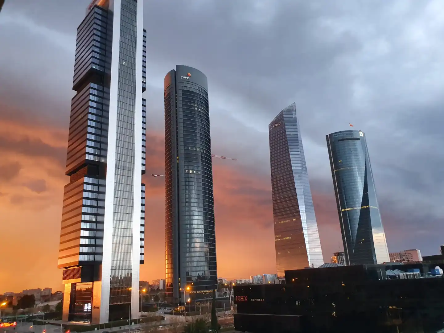 Vista exterior de Piso de alquiler en Madrid con Aire acondicionado, Calefacción y Terraza