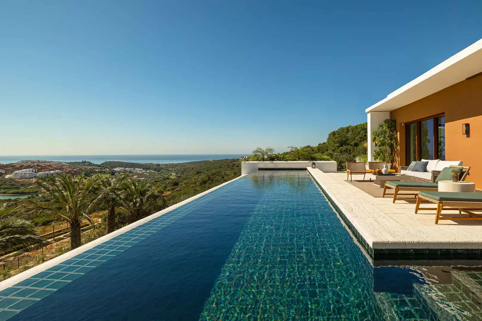 Piscina de Casa o chalet en venta en Casares con Aire acondicionado, Jardín privado y Terraza