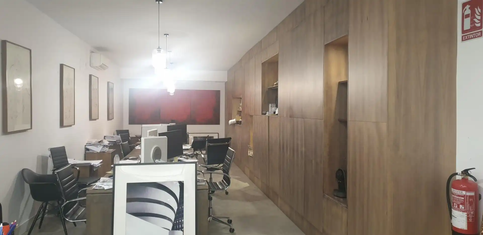 Büro zum Verkauf in Cuenca mit Klimaanlage und Möbliert