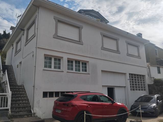 Casa-chalet en Venta en Viveiro
