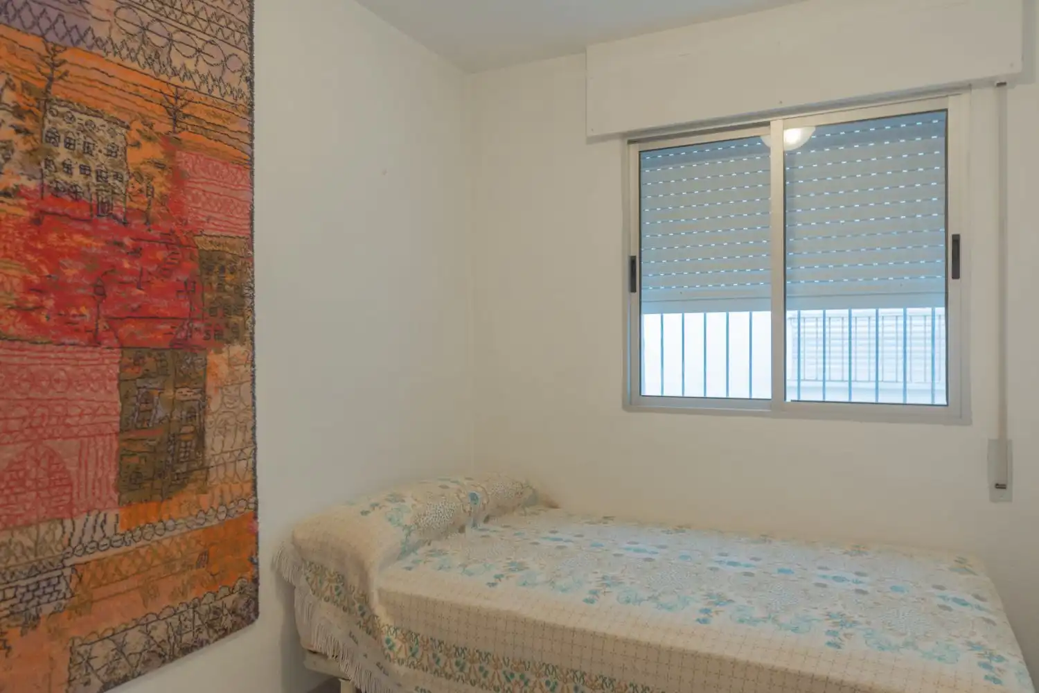 Bedroom of Flat for sale in Nervión