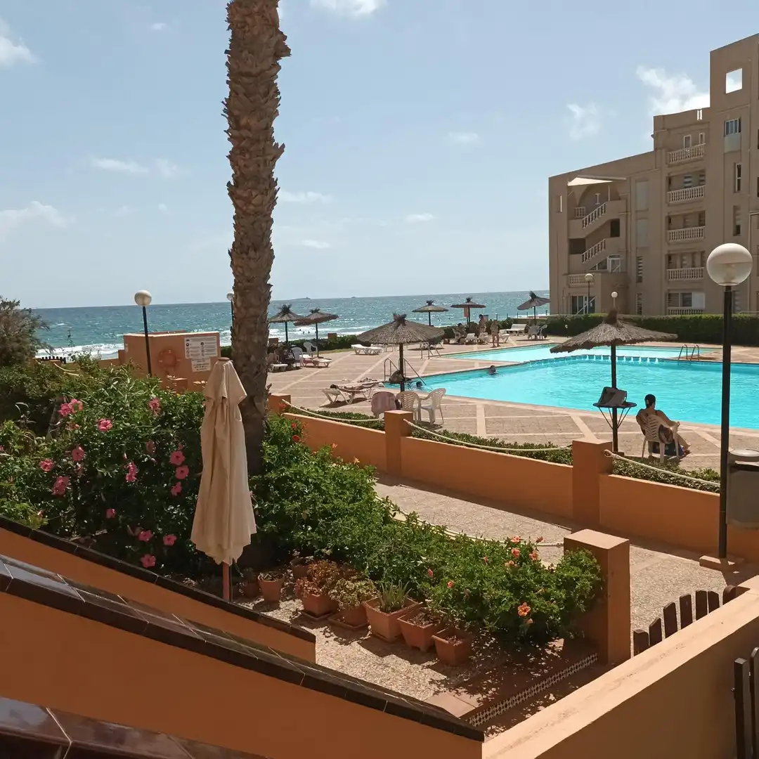 Piscina de Pis de lloguer en Cartagena amb Aire condicionat, Moblat i Forn