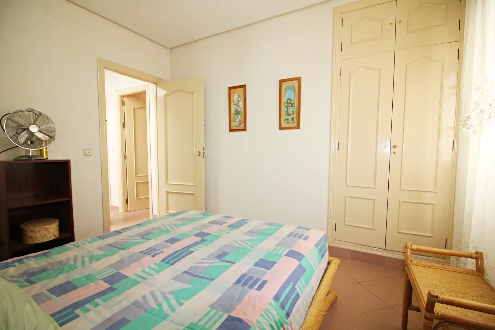 Habitación de Casa adosada en venta en Punta Umbría con Aire acondicionado, Terraza y Trastero