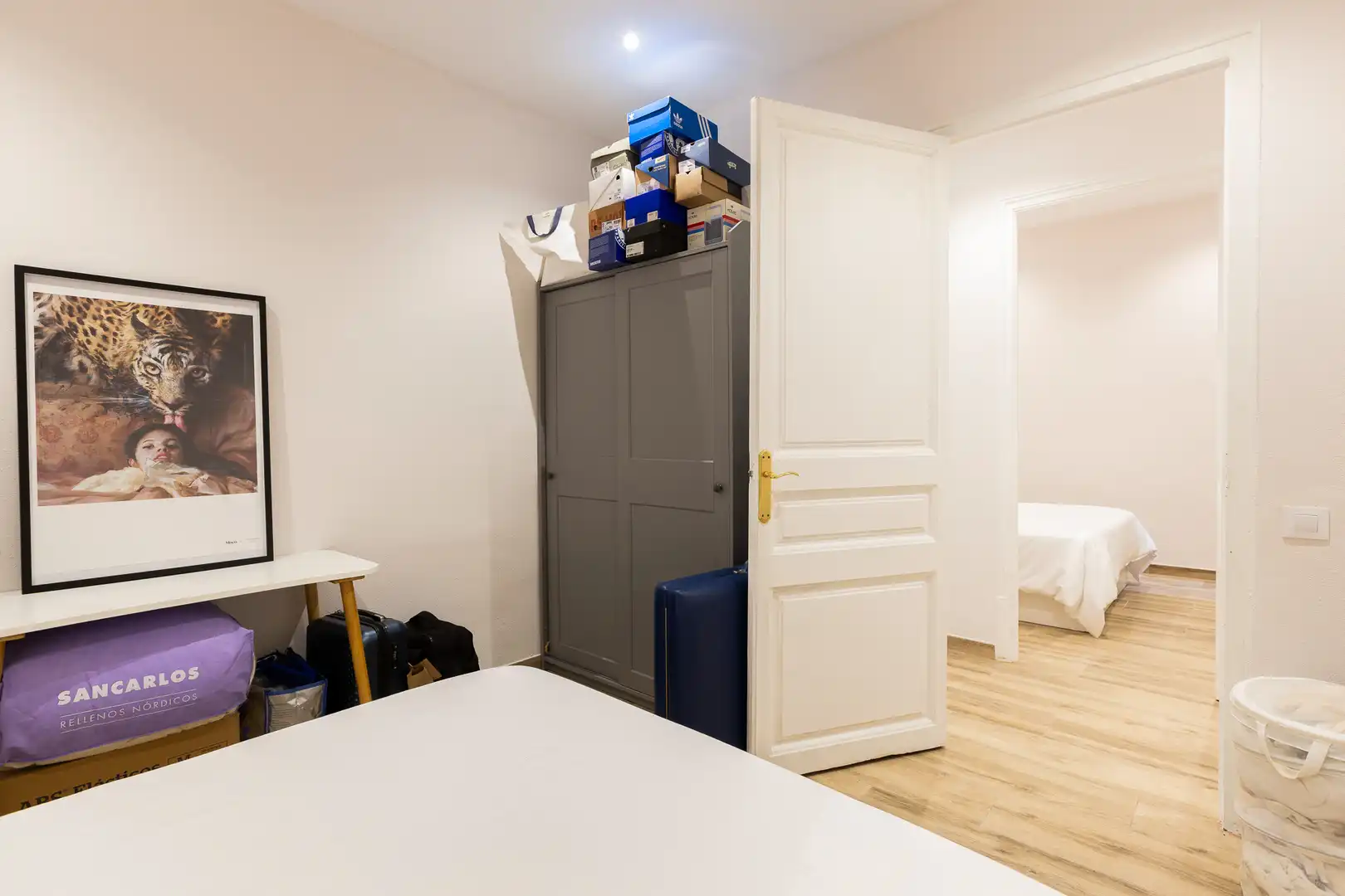 Schlafzimmer von Wohnung zum Verkauf in Barcelona mit Balkon