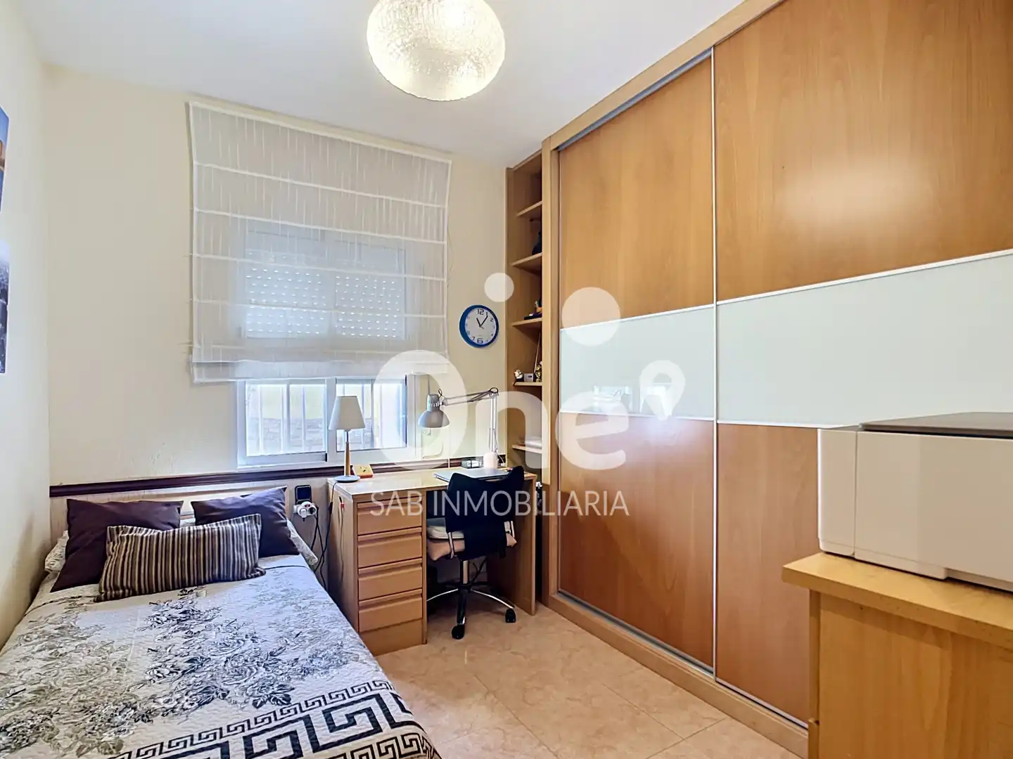 Habitación de Casa o chalet en venta en L'Eliana con Aire acondicionado, Calefacción y Jardín privado