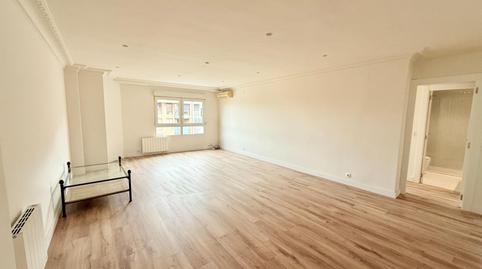 Photo 2 of Flat to rent in Calle Eduardo Bosca, Mestalla,  Valencia Capital