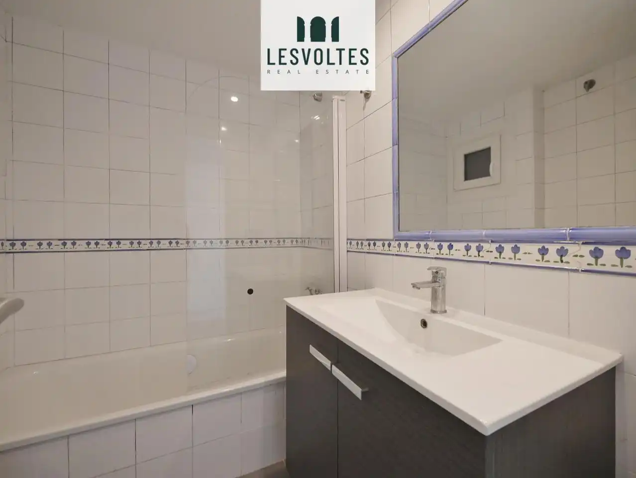 Flat with terrace for sale in De Cavallers, imagen 12