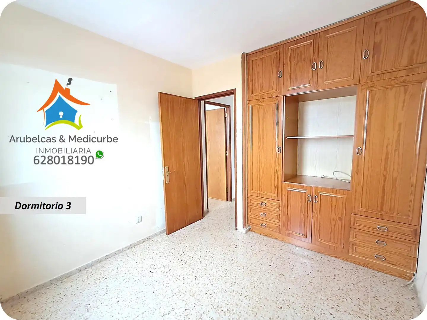 Habitación de Piso en venta en Las Palmas de Gran Canaria con Amueblado, Horno y Balcón