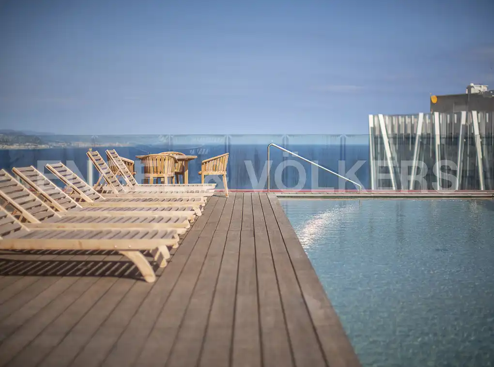 Piscina de Piso de alquiler en Barcelona con Aire acondicionado, Calefacción y Piscina