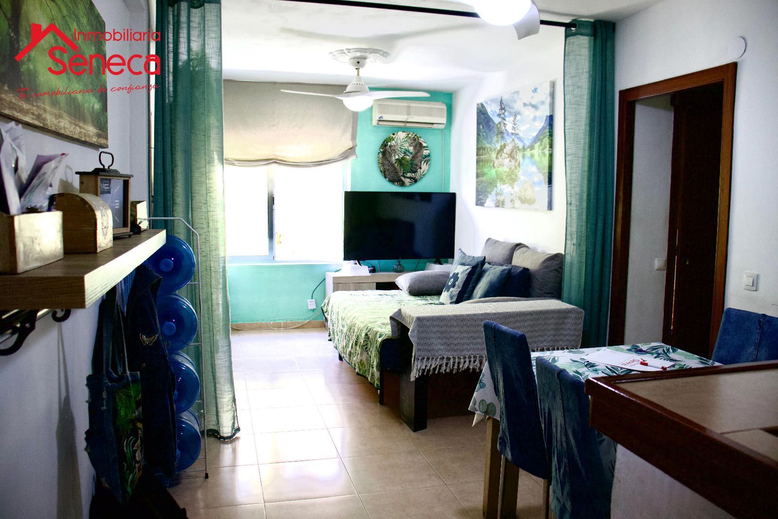 Sala d'estar de Pis en venda en  Córdoba Capital amb Aire condicionat