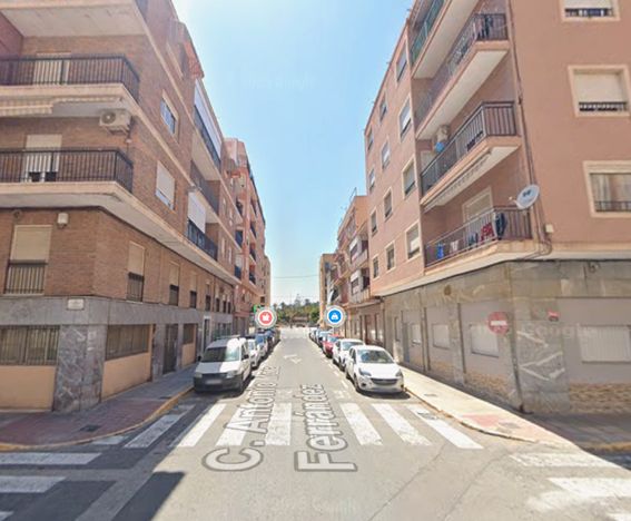 Vista exterior de Pis en venda en Elche / Elx