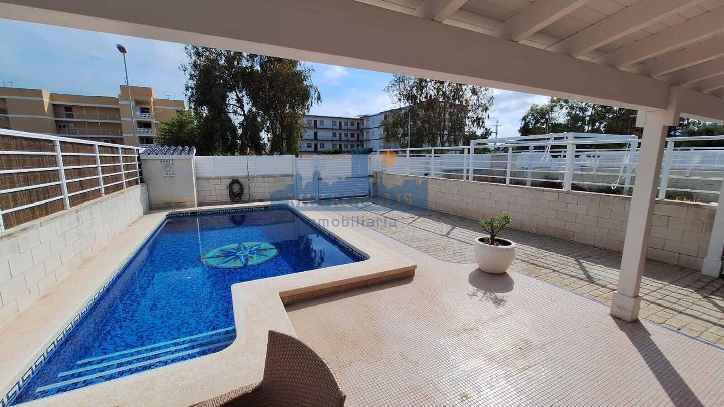 Swimming pool of House or chalet for sale in Nules  with Air Conditioner, Terrace and Swimming Pool