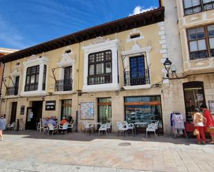 Building for sale in Medina de Pomar