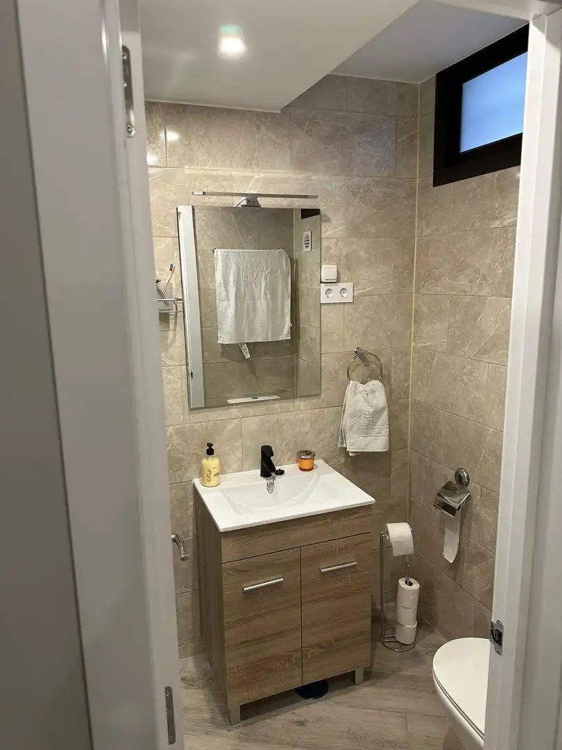 Baño de Apartamento de alquiler en Mogán con Aire acondicionado, Terraza y Amueblado